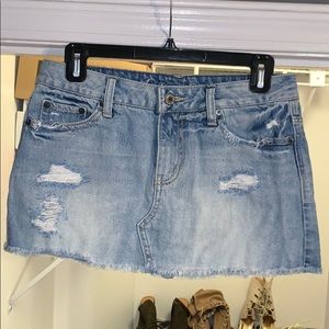 American Eagle mini skirt